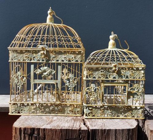 Klassieke vierkante smeedijzeren vogelkooi kooi in 2 maten, Antiek en Kunst, Curiosa en Brocante, Ophalen of Verzenden