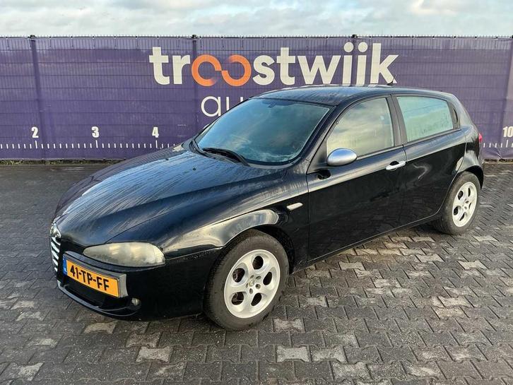 2006 - Alfa Romeo - 147 - 2.0 TS Distinctive - Personenauto, Auto's, Alfa Romeo, Bedrijf, Overige brandstoffen, Euro 3, Stadsauto