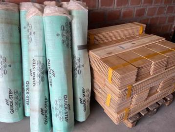 Stijlvol semiparket in witte eik met geluidsisolatie te koop beschikbaar voor biedingen