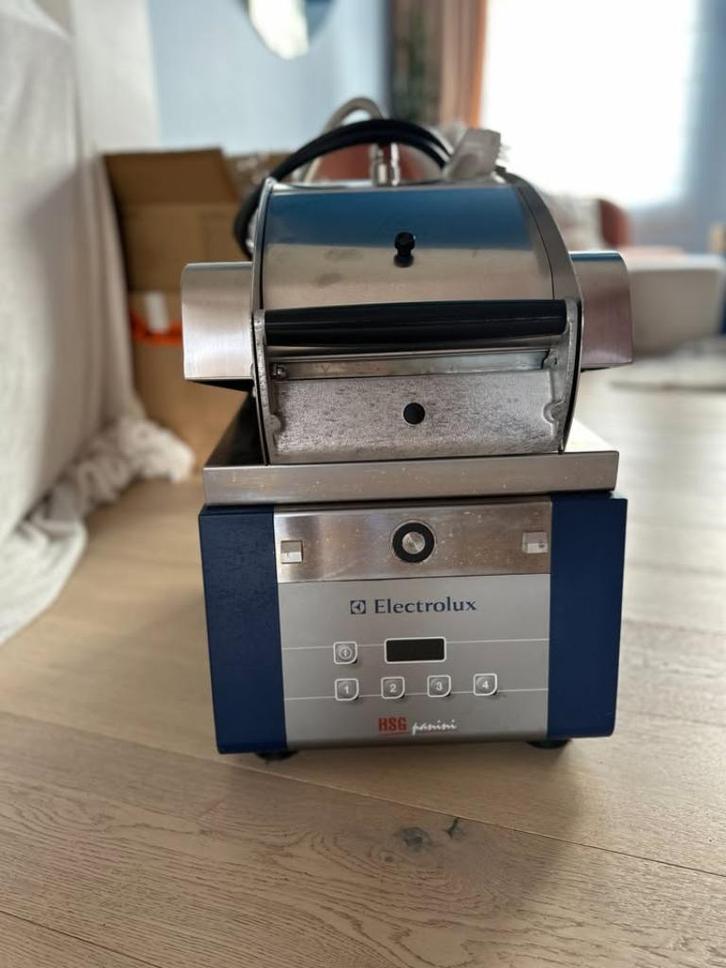 Electrolux professionele panini-grill HSGEUAT (2014), Elektronische apparatuur, Contactgrills, Gebruikt, Ophalen