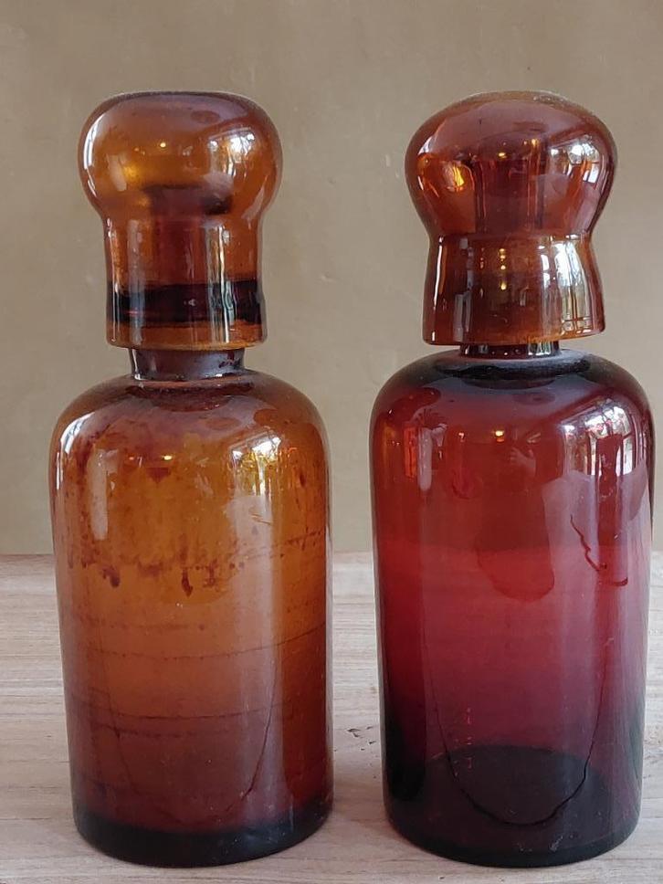 antieke apothekersflessen met bolle veiligheidsdop, Antiek en Kunst, Antiek | Glaswerk en Kristal, Ophalen of Verzenden