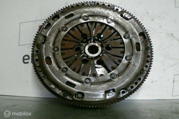 2 Massa Vliegwiel + Koppelingset 03L105266B 1.6TDI CAY VAG beschikbaar voor biedingen