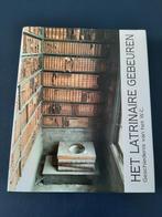 Boek: 'Het latrinaire gebeuren' / Danny Lamarcq, Gelezen, Diverse auteurs, Ophalen of Verzenden