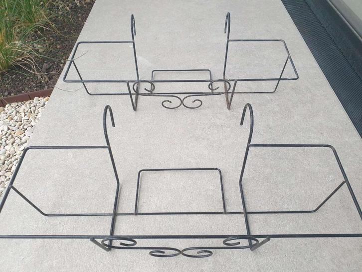 2x stalen bloembakhouder binnenmaten L60 x B17,5 x H14cm, Tuin en Terras, Bloembakken en Plantenbakken, Binnen, Ophalen