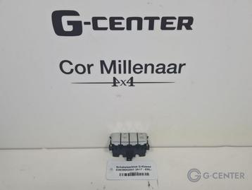 Mercedes-Benz G-Klasse Schakelaar blok W463 A4639052051/2A17 beschikbaar voor biedingen