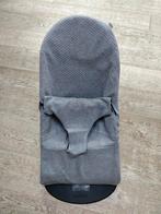 Babybjörn met hoes, Ophalen