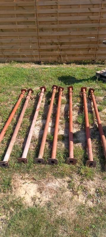 8 bouw stempels / stippen, Enlèvement, Comme neuf