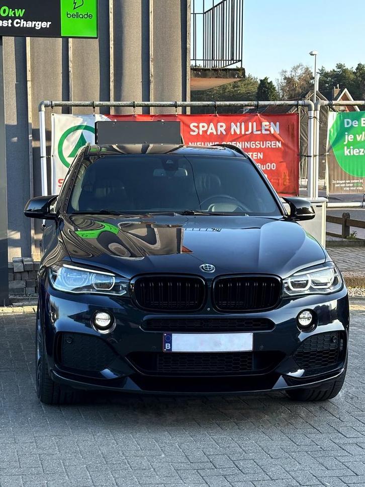 Bmw X5 xDrive 40e iPerformance, Autos, BMW, Particulier, X5, Caméra 360°, 4x4, ABS, Caméra de recul, Phares directionnels, Régulateur de distance