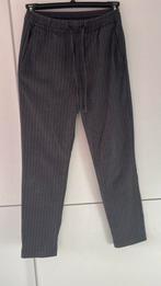 Pantalon homme  léger T/xs, Vêtements | Hommes, Pantalons, Gris, Enlèvement, Porté, H&M