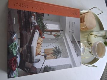 Koffietafelboek Inspiring Interiors beschikbaar voor biedingen