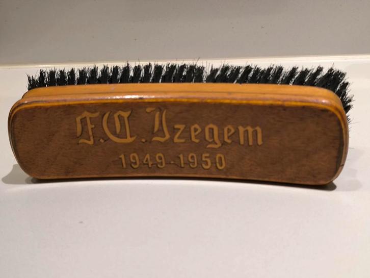 Vintage schoenborstel met inscriptie, Antiek en Kunst, Antiek | Gereedschap en Instrumenten, Ophalen of Verzenden