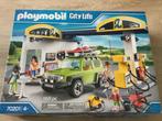Playmobil N70201 - Station service, Kinderen en Baby's, Speelgoed | Playmobil, Complete set, Ophalen of Verzenden, Zo goed als nieuw