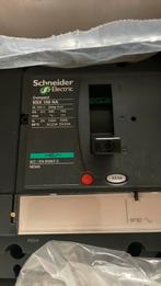 Schneider lastscheidingschakelaar en powersupply, Hobby en Vrije tijd, Ophalen of Verzenden, Nieuw
