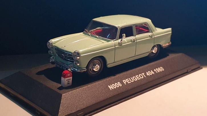 1/43 Peugeot 404 berline 1960, Hobby en Vrije tijd, Modelauto's | 1:43, Zo goed als nieuw, Ophalen of Verzenden