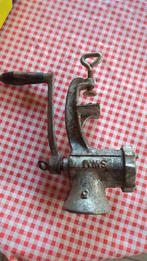 Oude vleesmoken, Ophalen