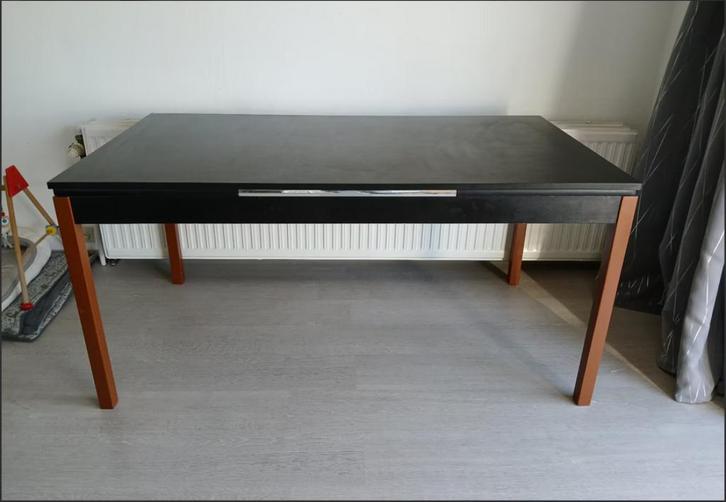 Großer schwarz/brauner Tisch - Lieferung möglich, Huis en Inrichting, Tafels | Eettafels, Gebruikt, 50 tot 100 cm, 150 tot 200 cm