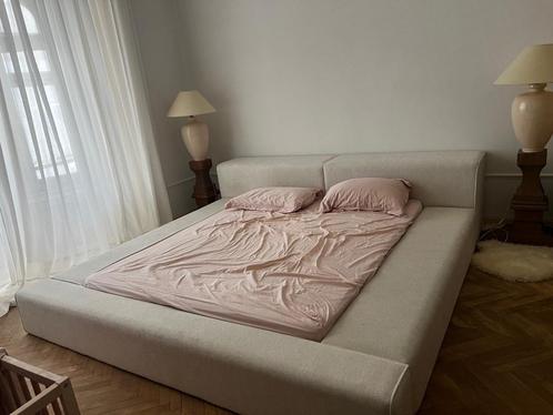 Bed, Huis en Inrichting, Slaapkamer | Bedden, Zo goed als nieuw, Tweepersoons, 80 cm, Overige maten, Stof, Crème, Ophalen