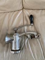 Vleesmolen, Antiek en Kunst, Ophalen