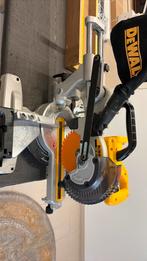 AFKORT EN VERSTEKZAAG DCS365N-XJ 18V DEWALT, Doe-het-zelf en Bouw, Ophalen, Zo goed als nieuw