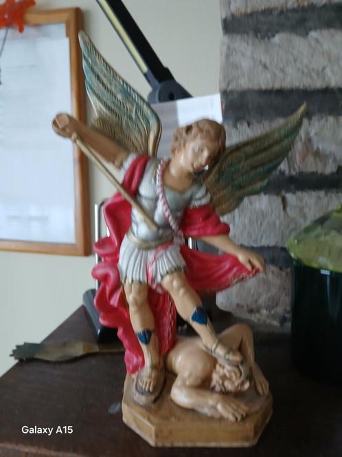 De enge Gabriel 19 centimeter hoog, Antiek en Kunst, Antiek | Religieuze voorwerpen, Ophalen of Verzenden