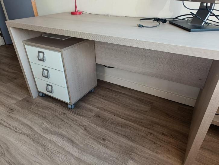 bureau Recor, Huis en Inrichting, Bureaus, Gebruikt, Bureau, Ophalen