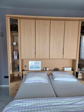 Slaapkamer te koop beschikbaar voor biedingen