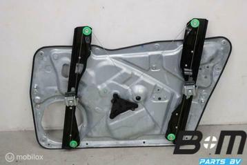 Raammechaniek linksvoor VW Tiguan 5N 5N0837461 beschikbaar voor biedingen