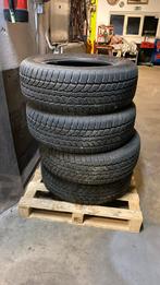 Winterbanden 235/65R17 108V, Auto-onderdelen, Ophalen, Gebruikt, 17 inch, Winterbanden