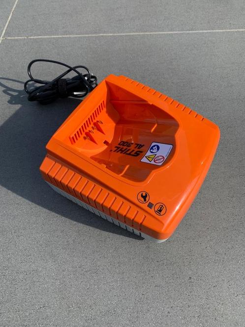 Stihl lader AL 300, Tuin en Terras, Hand-tuingereedschap, Zo goed als nieuw, Overige soorten, Ophalen of Verzenden