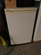 Koelkast met diepvries, Elektronische apparatuur, Vriezers en Diepvrieskisten, Gebruikt, Minder dan 85 cm, Minder dan 60 cm, Vrijstaand