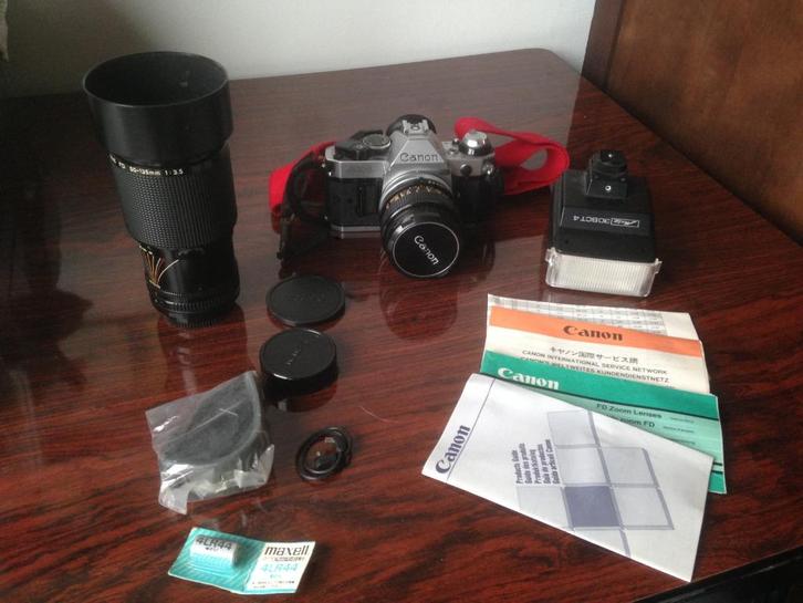 Appareil photo Vintage Canon AE1 program+accessoires, Audio, Tv en Foto, Fotocamera's Analoog, Gebruikt, Canon, Ophalen