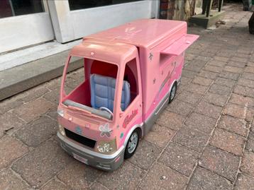 Barbie auto beschikbaar voor biedingen