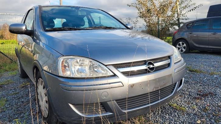 opel corsa 1.0i AL GEKEURD ROOS FORM euro 4 2004, Auto's, Opel, Bedrijf, Te koop, Corsa, ABS, Airbags, Boordcomputer, Centrale vergrendeling