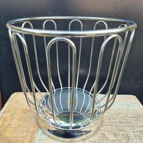 Alessi fruitmand, Ufficio Tecnico Alessi ontwerp van 1952, Antiek en Kunst, Antiek | Keukengerei, Ophalen of Verzenden