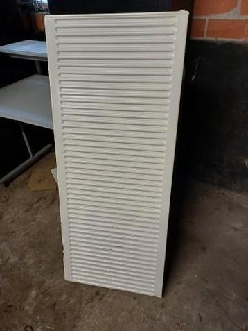 8 radiatoren  beschikbaar voor biedingen