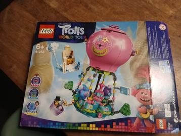 Lego trolls luchtballon beschikbaar voor biedingen