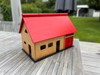 Houten poppenhuis boerderij - dak kan open, Kinderen en Baby's, Speelgoed | Poppenhuizen, Ophalen, Zo goed als nieuw, Poppenhuis