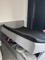 Boxspring met opbergvak aan beide kanten 160x220cm + topper, Ophalen, Zo goed als nieuw
