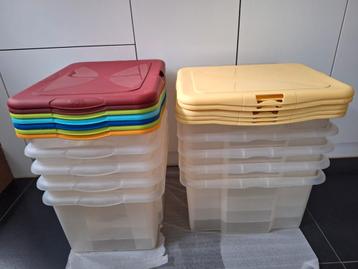 Stapelbare opbergdozen / opbergbox met deksel beschikbaar voor biedingen
