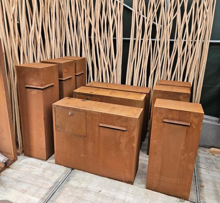 Boîte aux lettres en acier Corten., Jardin & Terrasse, Boîtes aux lettres, Neuf, Enlèvement