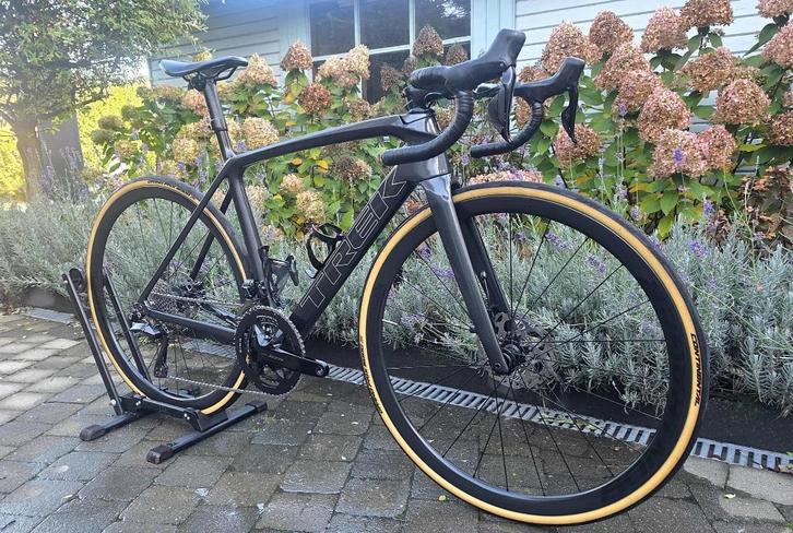 Trek Emonda SL 6 105 Pro DI2 12Sp. Disc + Carbon Wheels, Sport en Fitness, Wielrennen, Zo goed als nieuw, Ophalen