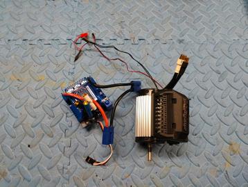 Moteur traxxas xmaxx et ESC beschikbaar voor biedingen