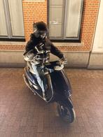 Piaggio zip type 3 tekoop/teruil, Fietsen en Brommers, Scooters | Piaggio, Zip, Klasse A (25 km/u), Ophalen of Verzenden, Zo goed als nieuw