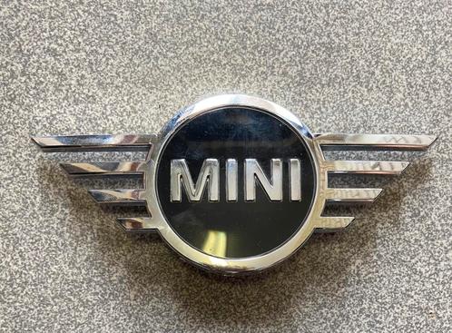 Origineel Mini motorkap logo chrome, Auto-onderdelen, Klein materiaal, Mini, Gebruikt, Ophalen of Verzenden
