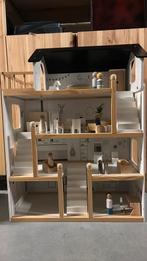 Poppenhuis petite amelie, Enfants & Bébés, Jouets | Maisons de poupées, Enlèvement, Comme neuf, Maison de poupées