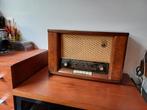 Oude radio, Audio, Tv en Foto, Radio's, Ophalen of Verzenden, Zo goed als nieuw, Radio