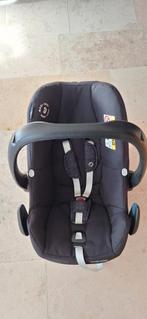 Maxicosi met warme zak, Ophalen, Zo goed als nieuw, Autogordel of Isofix