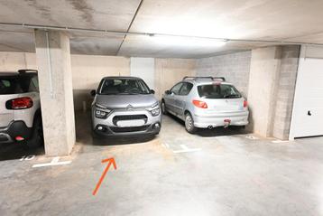 Garage te koop in Assebroek, Immo