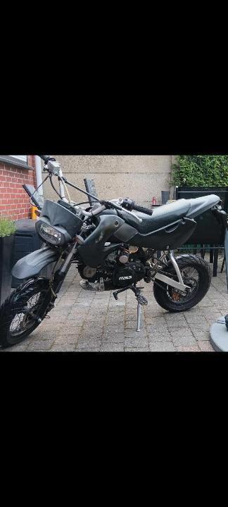 Masai 125cc A1, Fietsen en Brommers, Brommers | Crossbrommers, Zo goed als nieuw, Ophalen