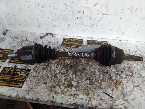 Aandrijfas links-voor van een Fiat Doblo, Auto-onderdelen, Remmen en Aandrijving, Fiat, Gebruikt, 3 maanden garantie, Ophalen of Verzenden